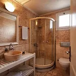 Tash Mekan Hotel Alaçatı