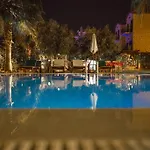 Hotel Tash Mekan Alaçatı