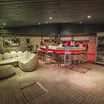 Tash Mekan 3* Alaçatı