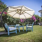 Tash Mekan 3* Alaçatı