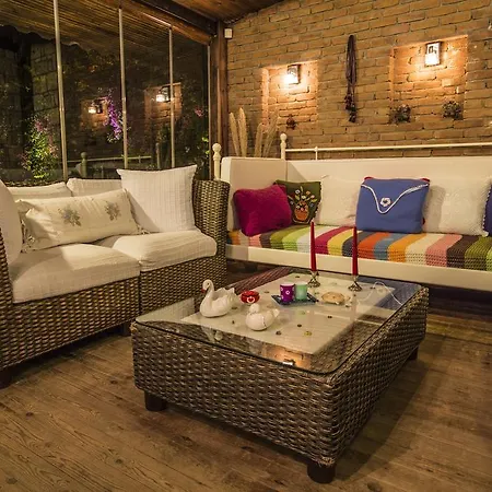 Värdshus Tash Mekan Alaçatı